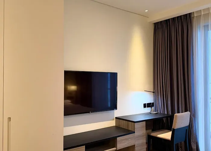 Citadine Marina Aparthotel *
